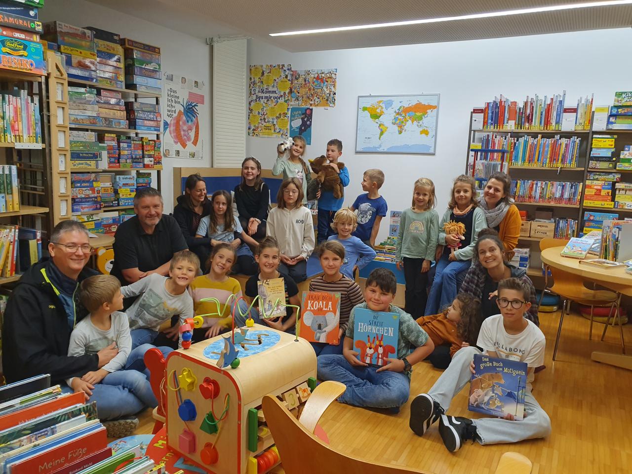 Kinder lesen für Kinder