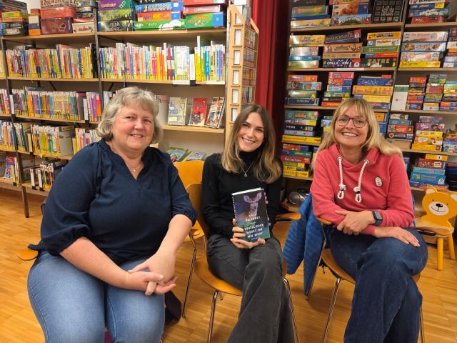 Besucherinnen und Lilli Polansky