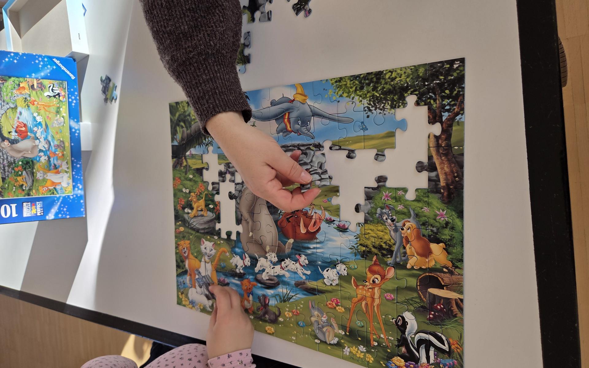 Symbolfoto Puzzlen